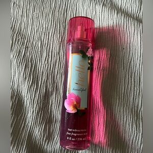 Hello beautiful bath and body works spray